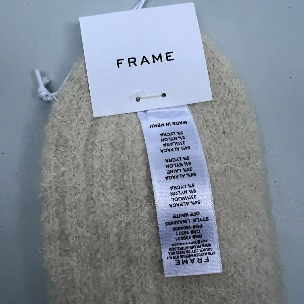 FRAME -denim Fuzzy Socks Off White